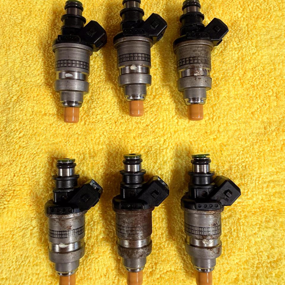 Yamaha OX66 fuel injector set on the bench at Dialed Injectors